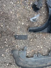 Vehicle Parts Image #2